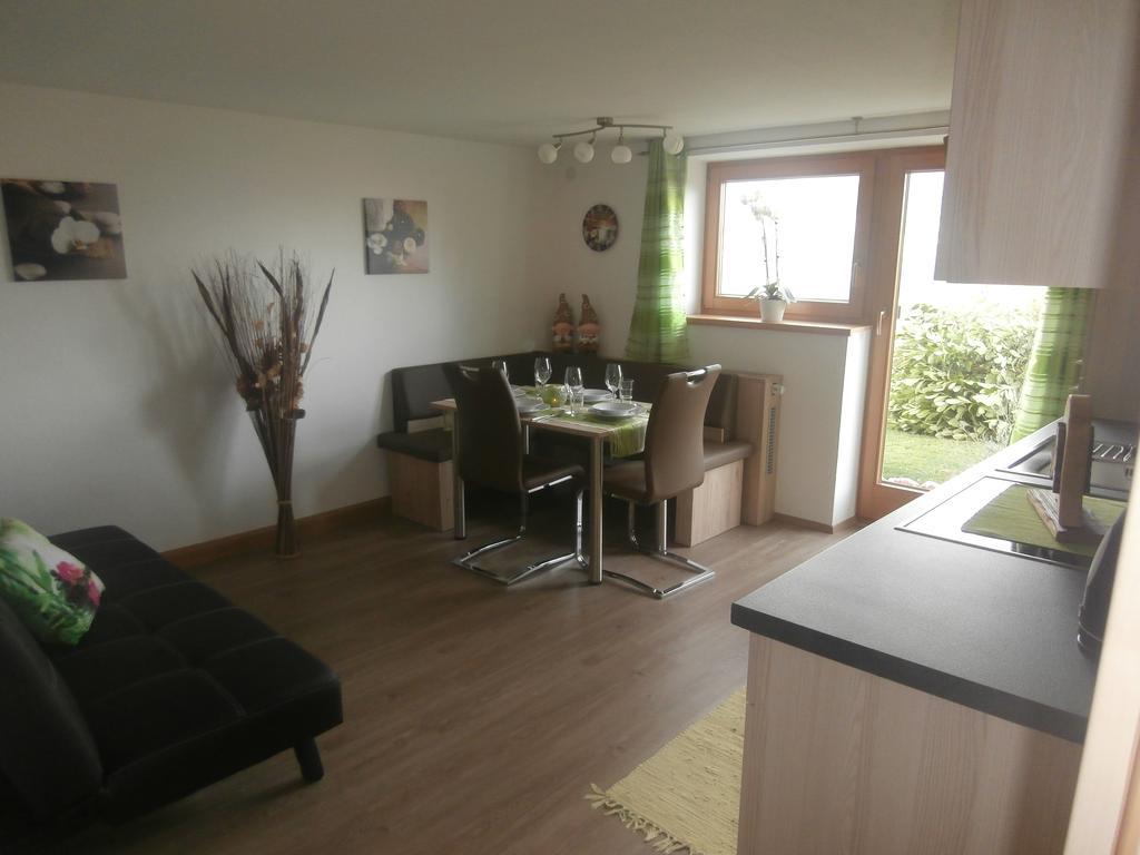 Ferienwohnung Landhaus Claudia Zell am Ziller Zimmer foto