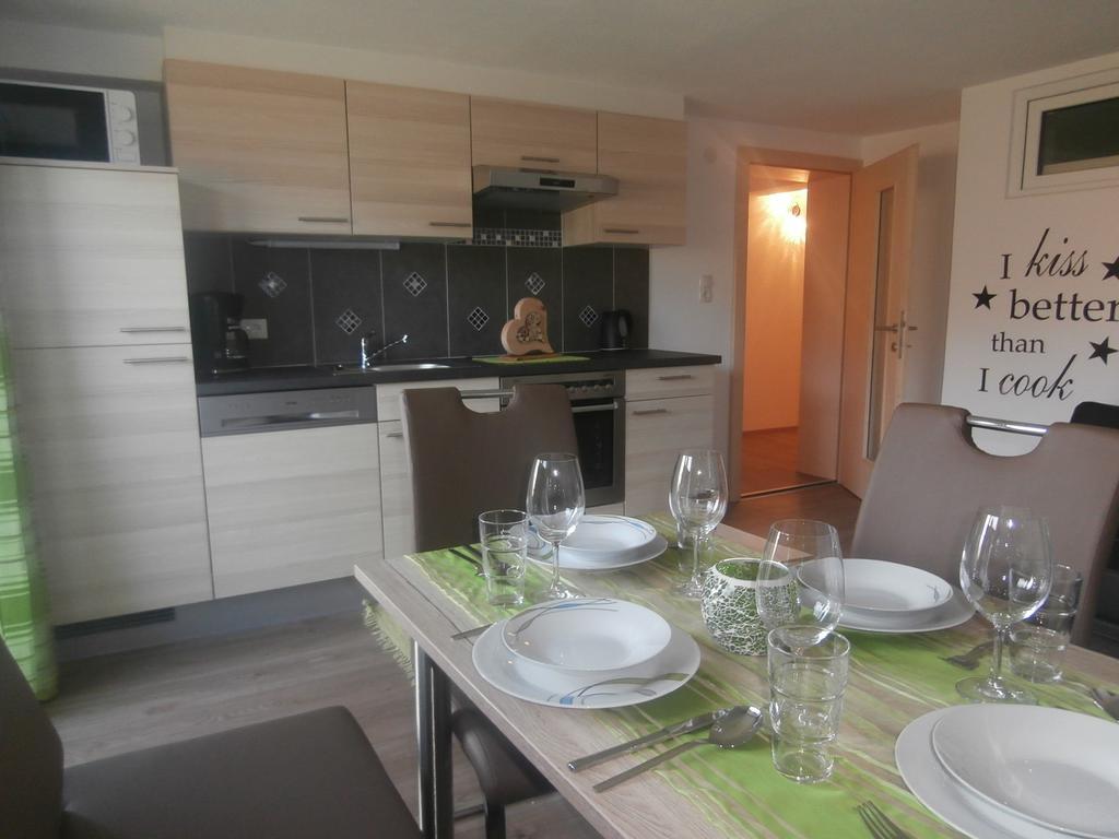 Ferienwohnung Landhaus Claudia Zell am Ziller Zimmer foto